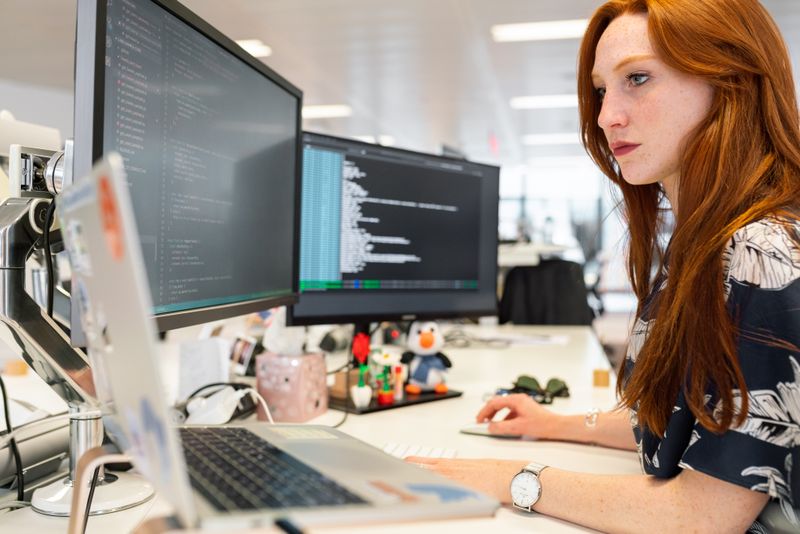 End-to-End Business Operations Platform